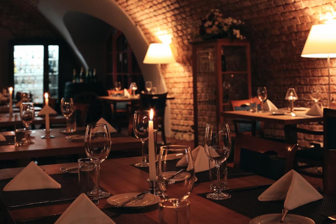 Lh Hotel Dvorak Tabor Congress & Wellness エクステリア 写真