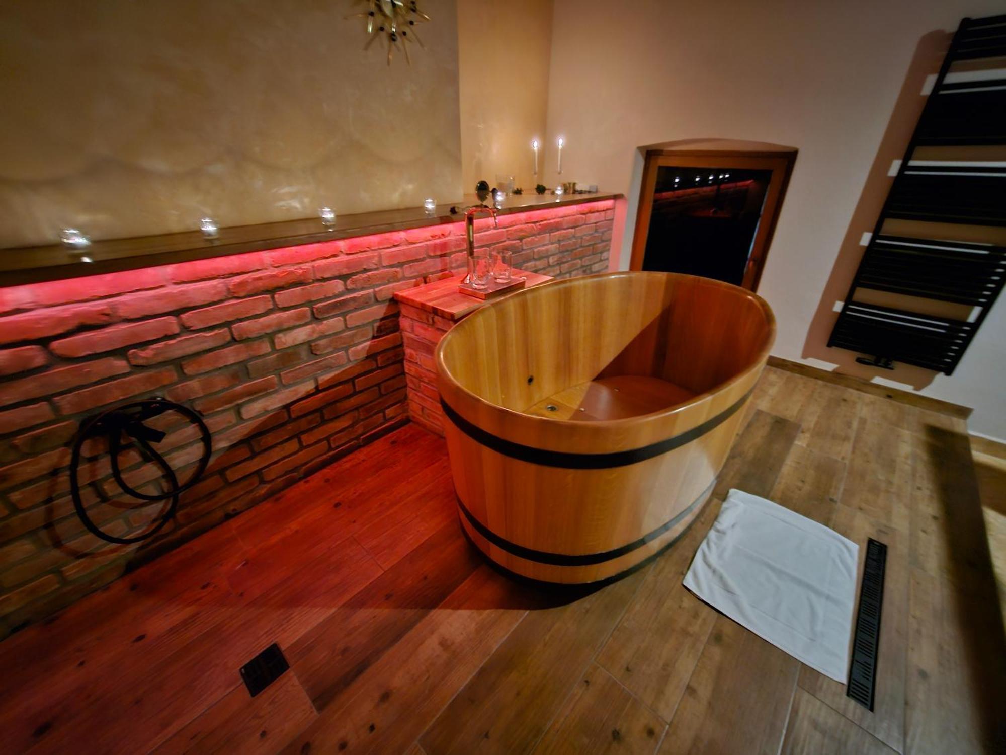 Lh Hotel Dvorak Tabor Congress & Wellness エクステリア 写真